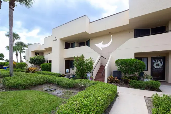 6980 SE Constitution Boulevard #203, Hobe Sound, FL 33455