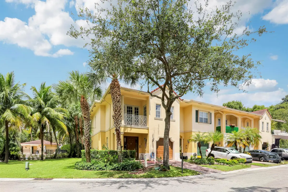 102 Via Emilia, Royal Palm Beach, FL 33411 - Image #1