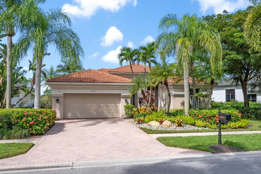 9004 Lakes Boulevard, West Palm Beach, FL 33412 - Image #2