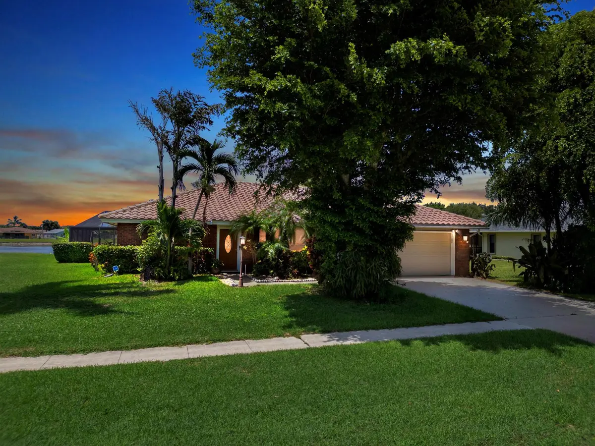 7431 Hazelwood Circle, Lake Worth, FL 33467 - Image #1