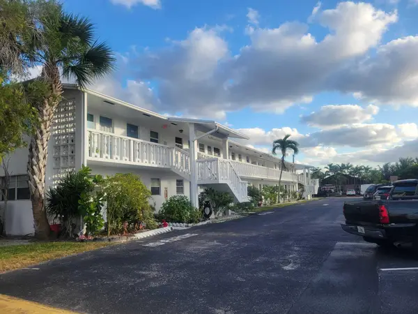 6560 Winfield Boulevard #102, Margate, FL 33063