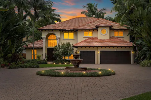 6297 Pine Drive, Lake Worth, FL 33462