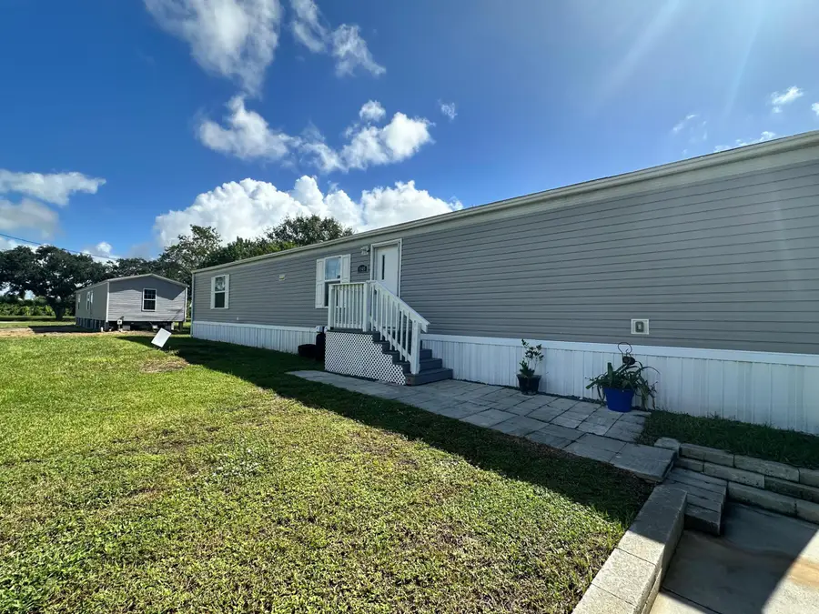 5945 SE 95th Trail Trail, Okeechobee, FL 34974 - #2