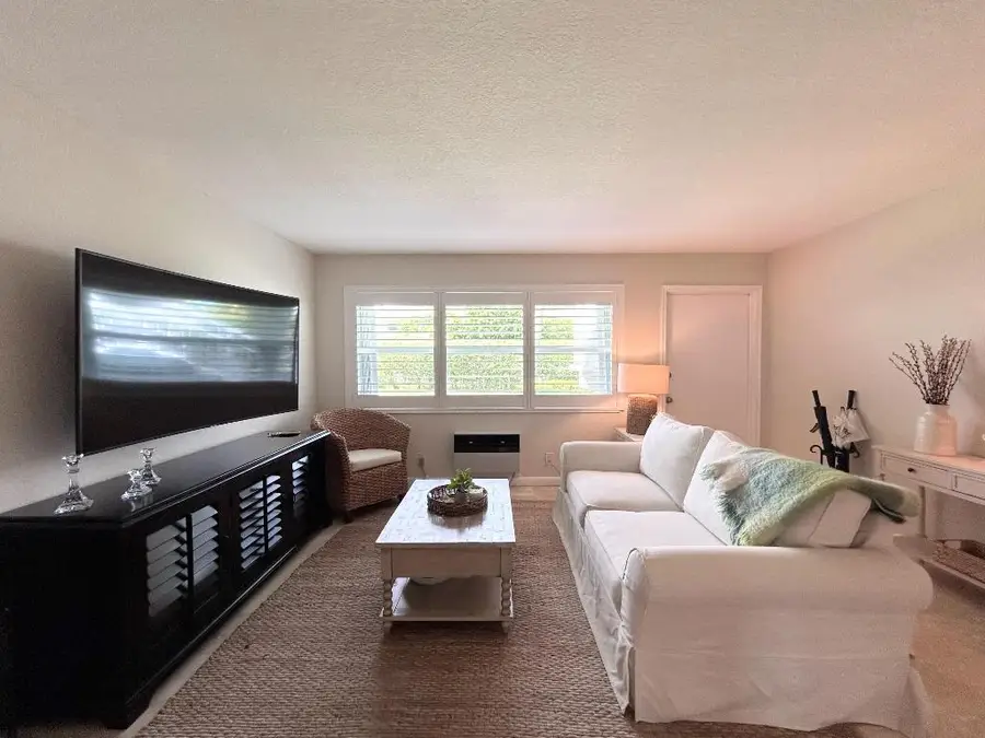 200 Horizons W #111, Boynton Beach, FL 33435 - Image #3