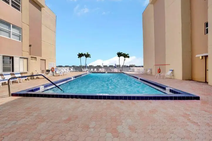 1502 S Lakeside Drive #103, Lake Worth Beach, FL 33460 - Image #3