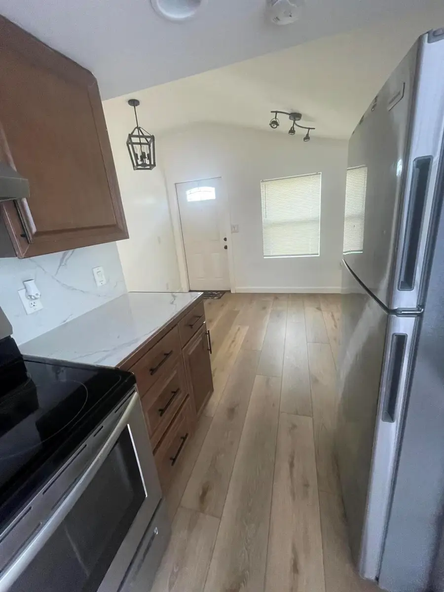 1076 Highview Road, Lake Worth, FL 33461 - Image #3