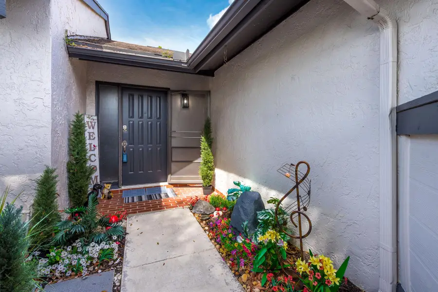 403 Northgate Court, Royal Palm Beach, FL 33411 - Image #2