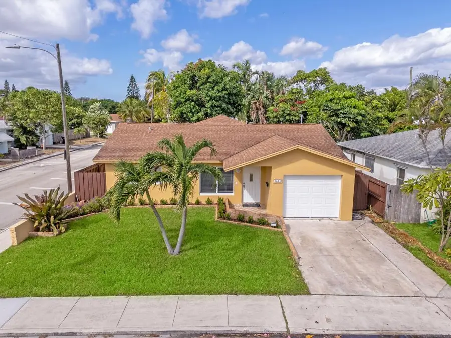 1301 N L Street, Lake Worth Beach, FL 33460 - Image #3