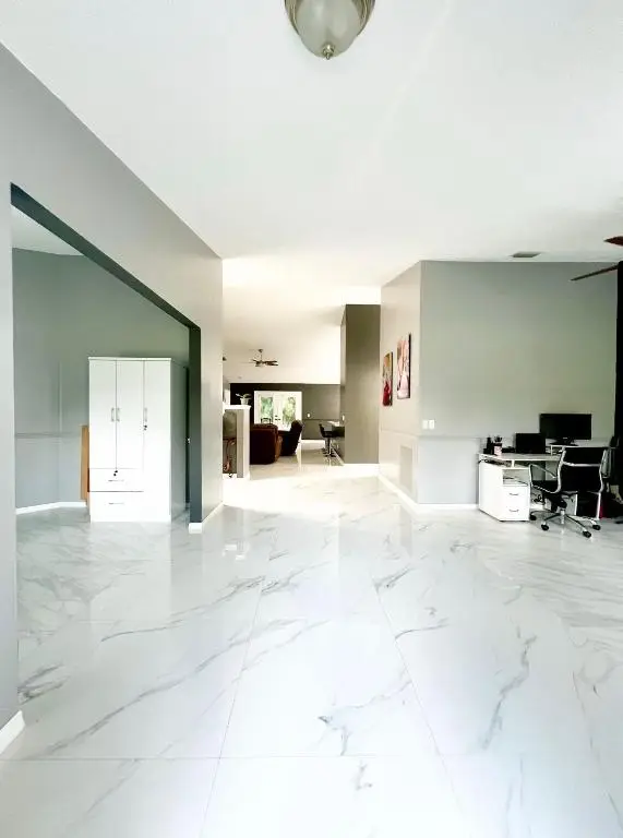 15854 92nd Court N, The Acreage, FL 33412 - Image #2