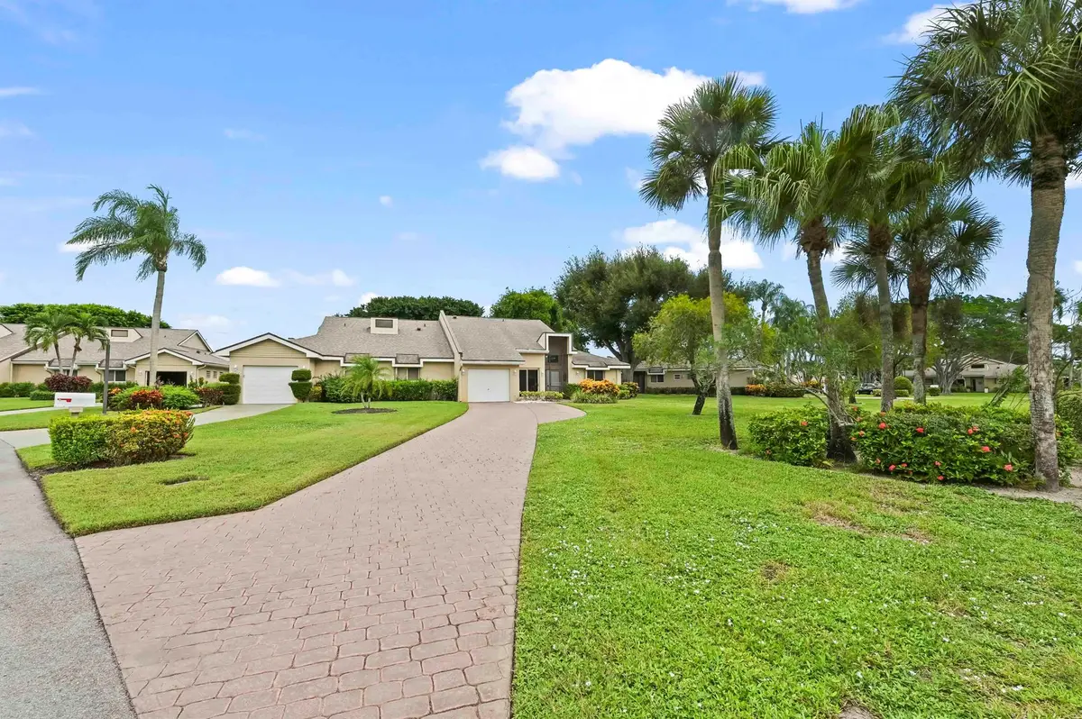 6907 Fountains Circle, Lake Worth, FL 33467 - Image #1