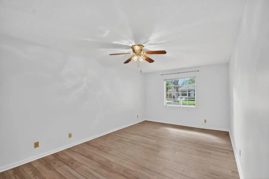 10138 S 45th Terrace, Boynton Beach, FL 33436 - Image #2