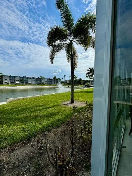 2615 S Garden Drive #101, Lake Worth, FL 33461 - Image #2
