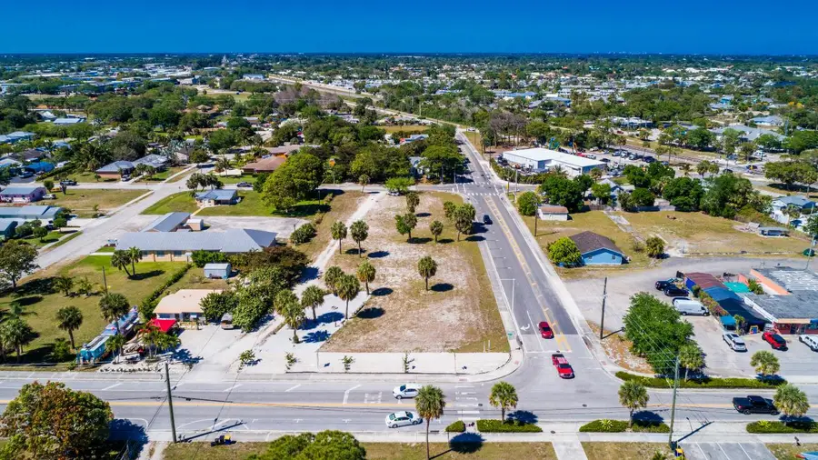 4878 SE Commerce Avenue, Stuart, FL 34997 - Image #3