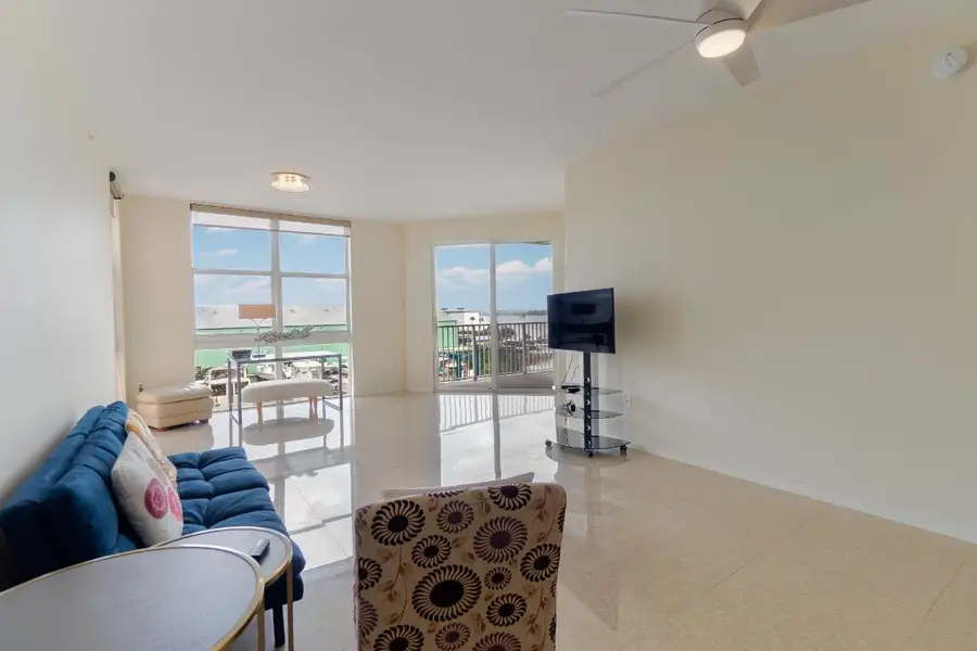 806 E Windward Way #405, Lantana, FL 33462 - Image #3