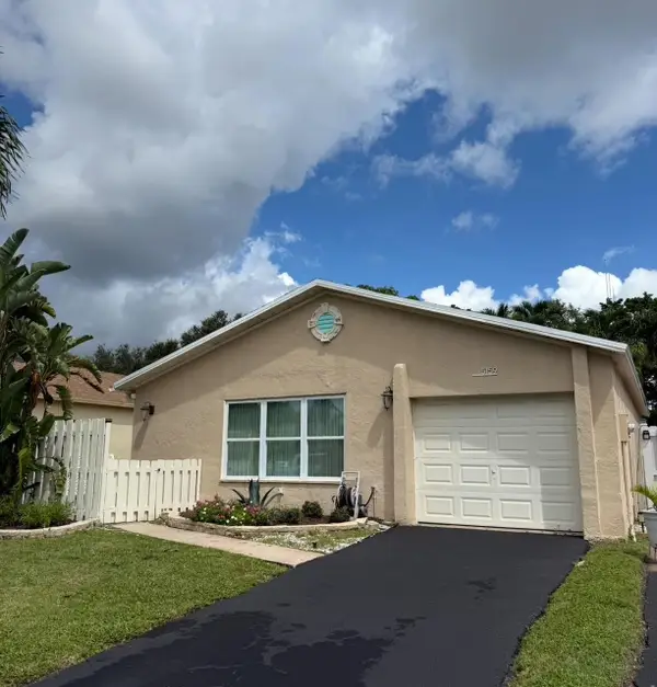 5159 Mirror Lakes Boulevard, Boynton Beach, FL 33472