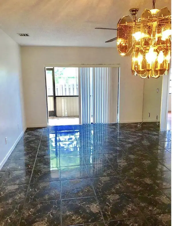 3501 NE 94 Avenue #1a, Sunrise, FL 33351