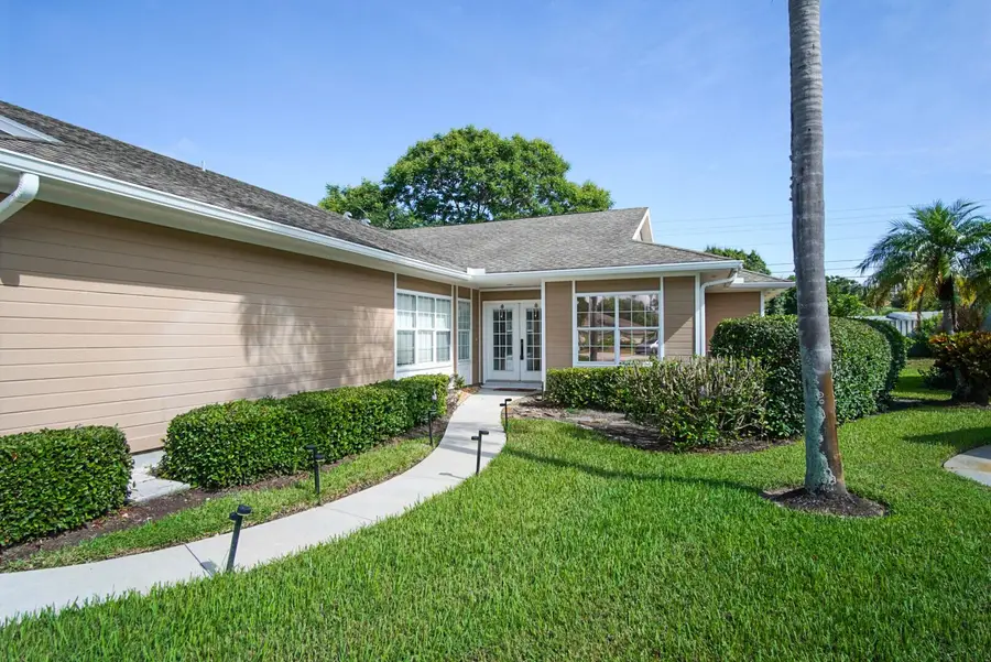 580 W Pointe Court Sw, Vero Beach, FL 32962 - Image #2