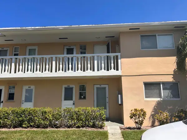 2214 NE 1st Way #106, Boynton Beach, FL 33435