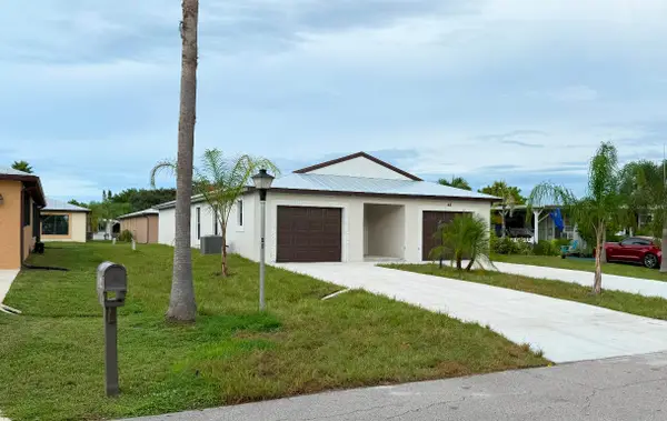 44 Silver Oak Drive, Port St Lucie, FL 34952