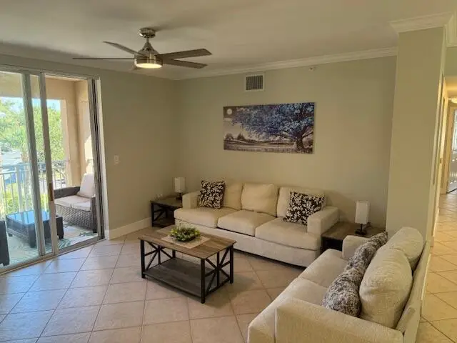 6400 Emerald Dunes Drive #301, West Palm Beach, FL 33411 - Image #2