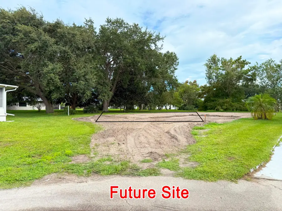 31 Florida Way, Port Saint Lucie, FL 34952 - #3