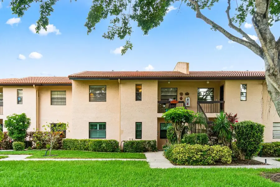 9285 Vista Del Lago #D, Boca Raton, FL 33428 - Image #2
