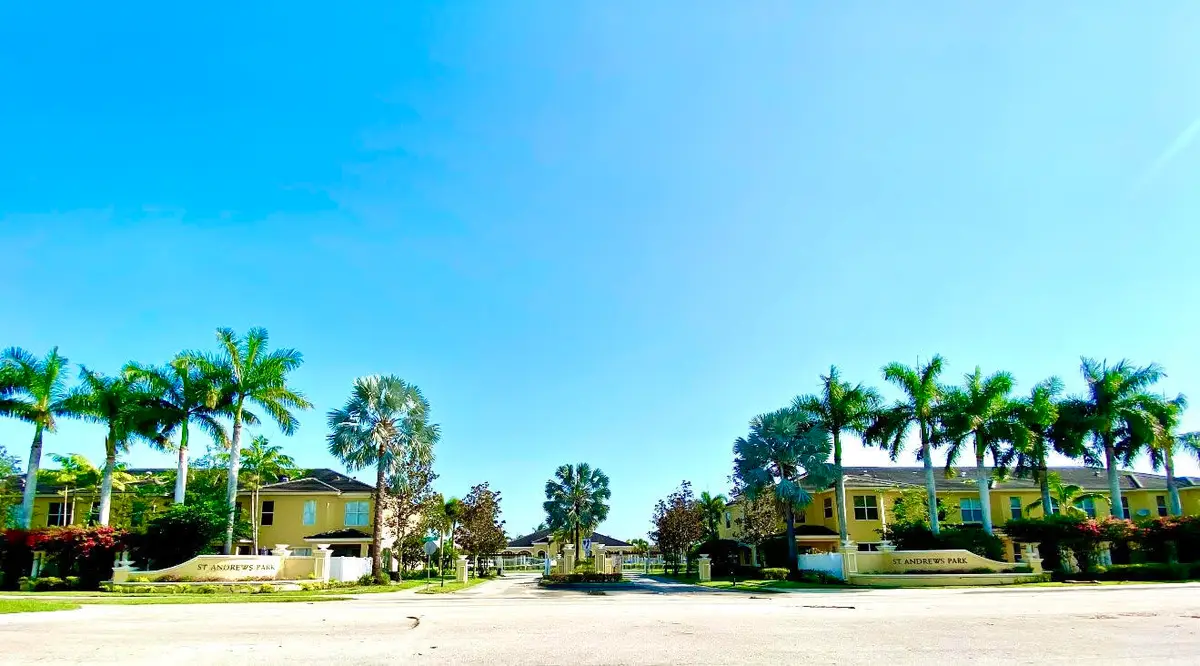 6179 NW Helmsdale Way, Port Saint Lucie, FL 34983 - Image #1