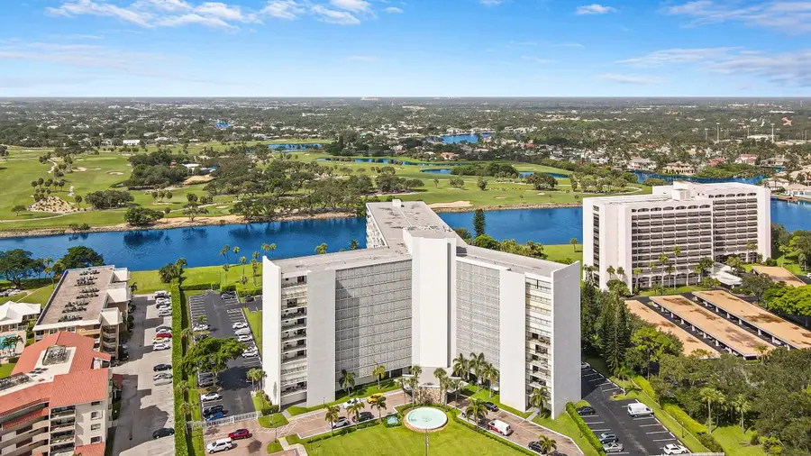 336 Golfview Road #1016, North Palm Beach, FL 33408 - Image #2