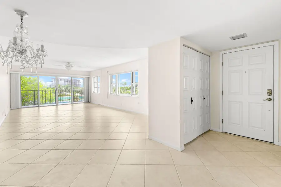 801 Lake Shore Drive #419, Lake Park, FL 33403 - Image #3