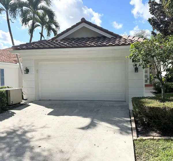2048 Valencia Drive, Delray Beach, FL 33445