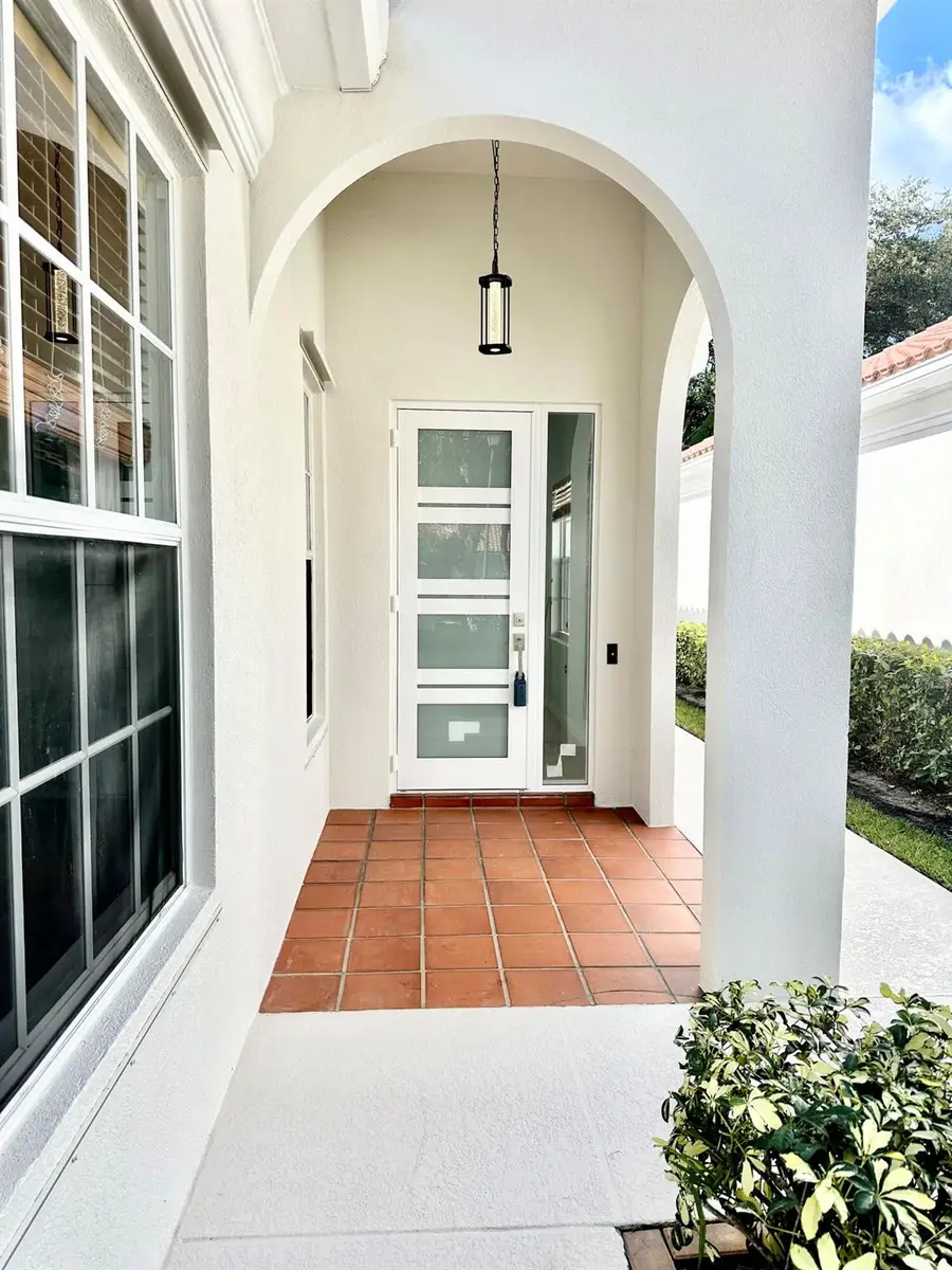 2048 Valencia Drive, Delray Beach, FL 33445 - Image #2