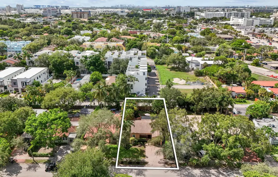 712 SE 11th Court, Fort Lauderdale, FL 33316 - Image #2