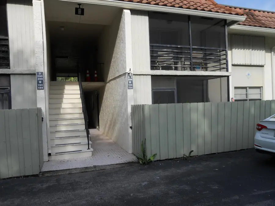 1100 NW 13th Street #284d, Boca Raton, FL 33486 - Image #2