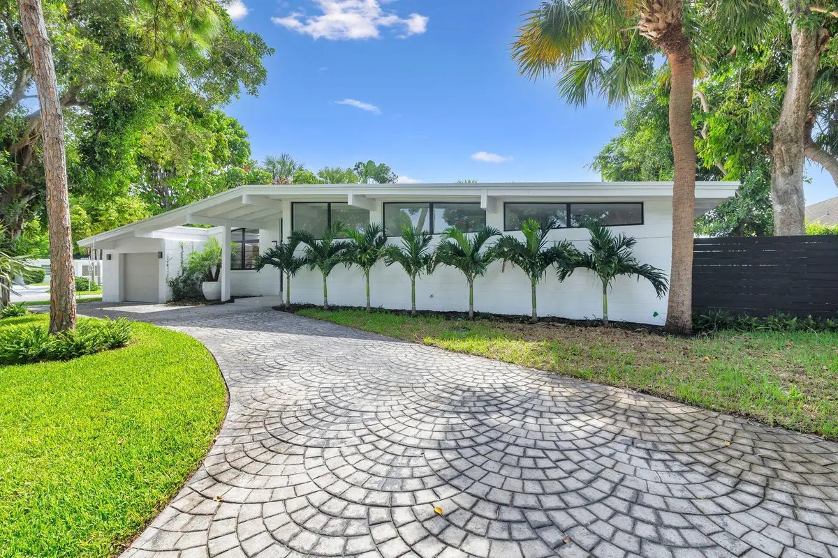 7512 W Lake Drive, Lake Clarke Shores, FL 33406 - Image #1