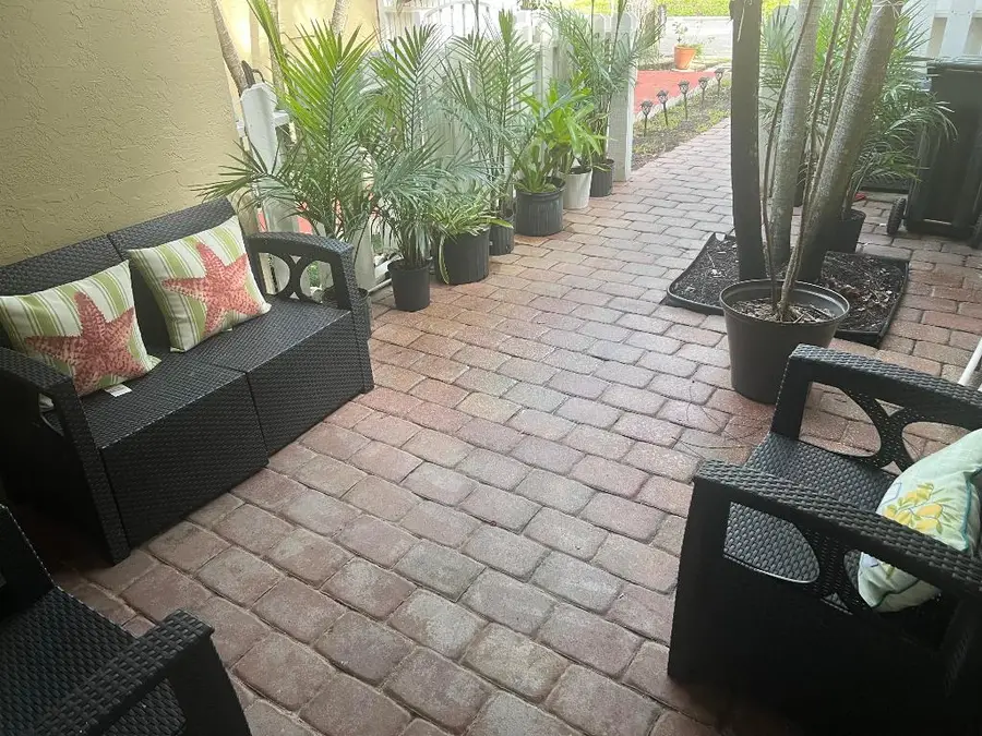 2102 N Maplewood Drive, Greenacres, FL 33415 - Image #3