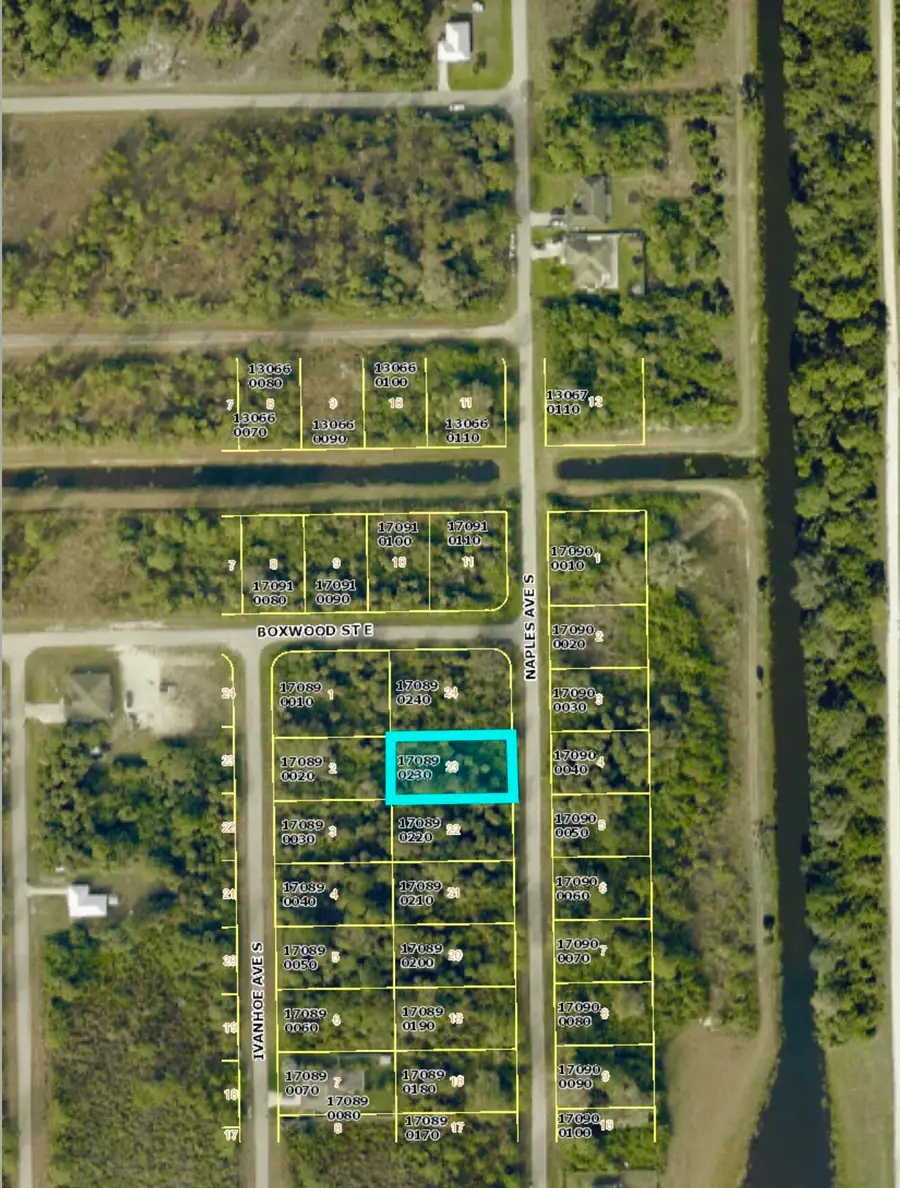 636 Naples Avenue S, Lehigh Acres, FL 33974 - #3