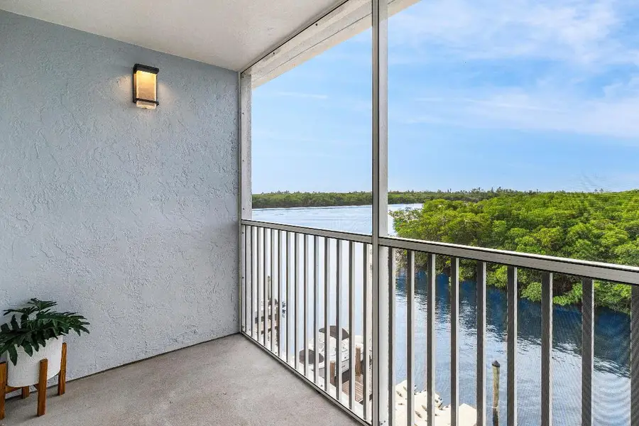 689 NE 6th Court #4050, Boynton Beach, FL 33435 - Image #2