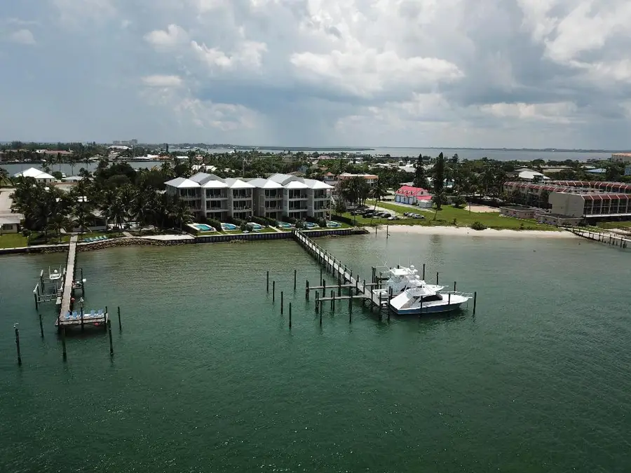 1470 E Seaway Drive E #4, Fort Pierce, FL 34949 - Image #3