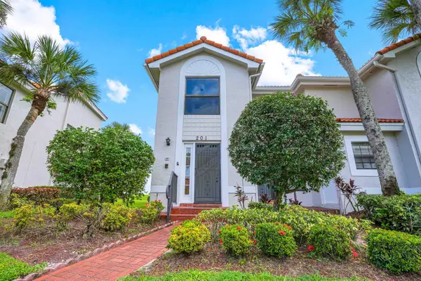 10910 Lakemore Lane #201, Boca Raton, FL 33498