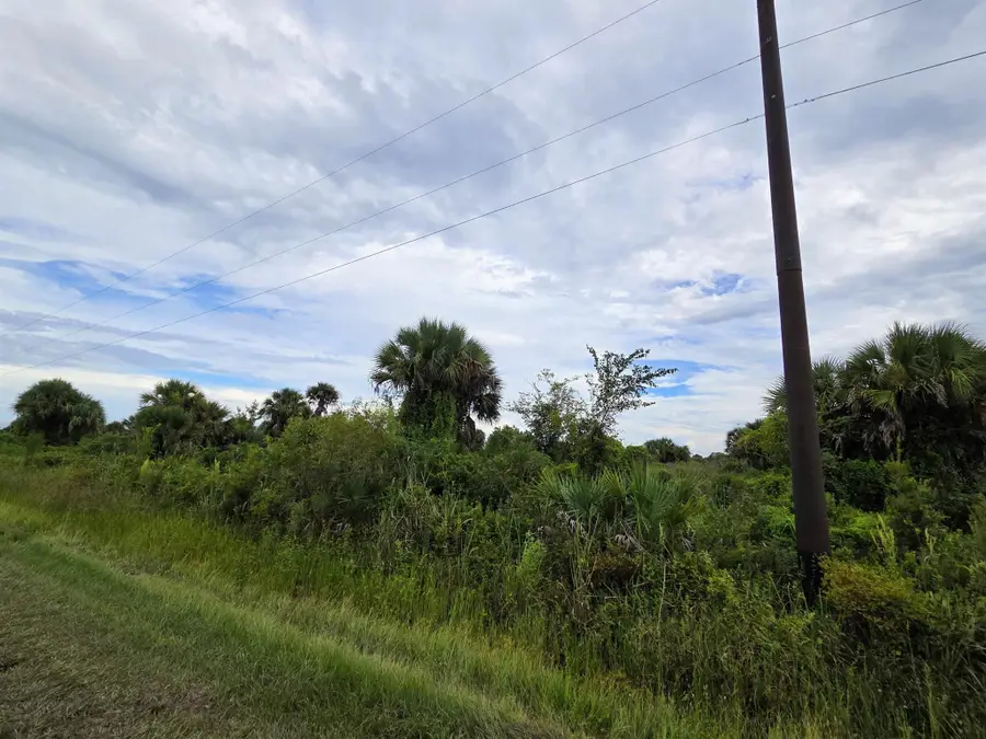 21018 NW 278th Street, Okeechobee, FL 34972 - Image #2