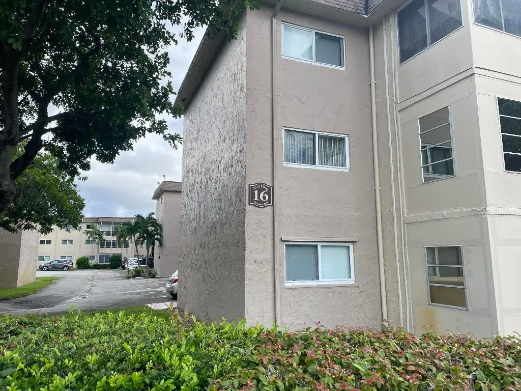 705 Lori Drive #206, Palm Springs, FL 33461 - Image #1