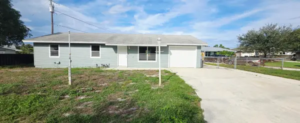 2331 NE 15th Court, Jensen Beach, FL 34957