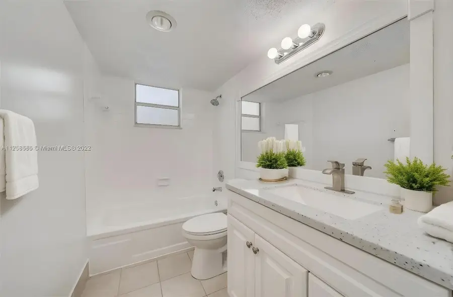 404 NW 68th Avenue #218, Plantation, FL 33317 - Image #3