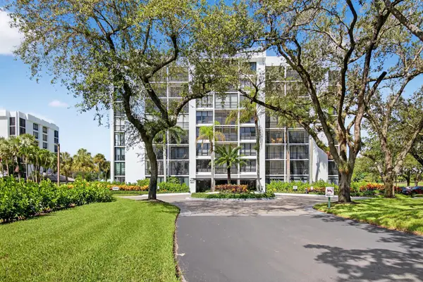 7847 Lakeside Boulevard #1042, Boca Raton, FL 33434