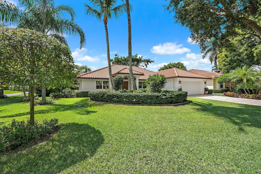 12 Bentwood Road, Palm Beach Gardens, FL 33418 - Image #2