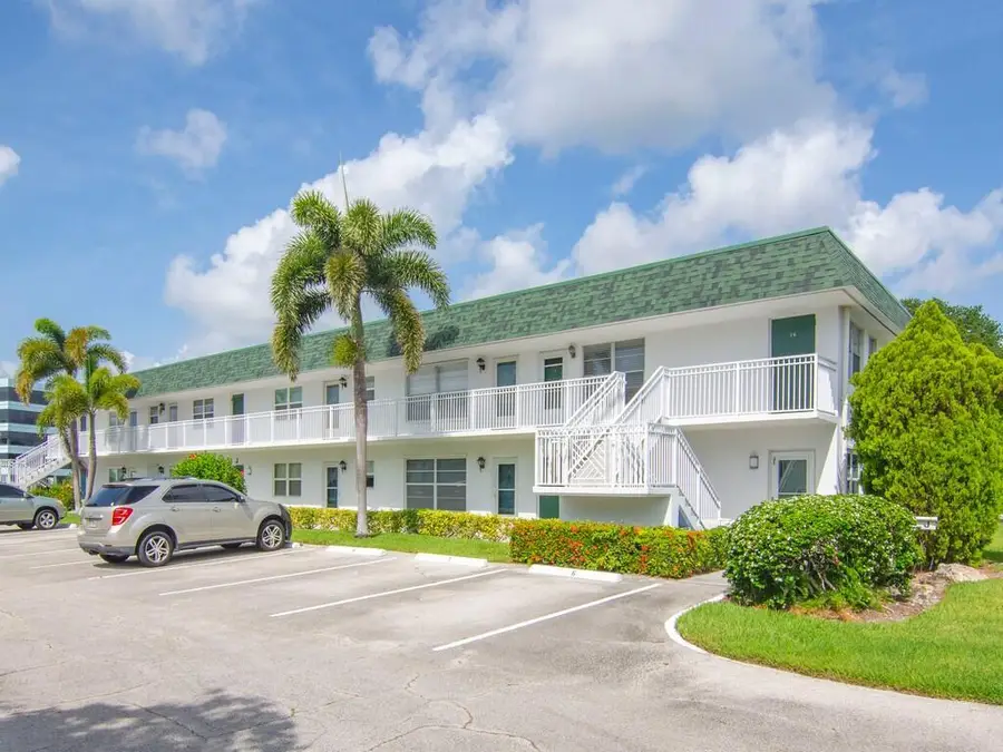 2800 Indian River Boulevard #J6, Vero Beach, FL 32960 - Image #2