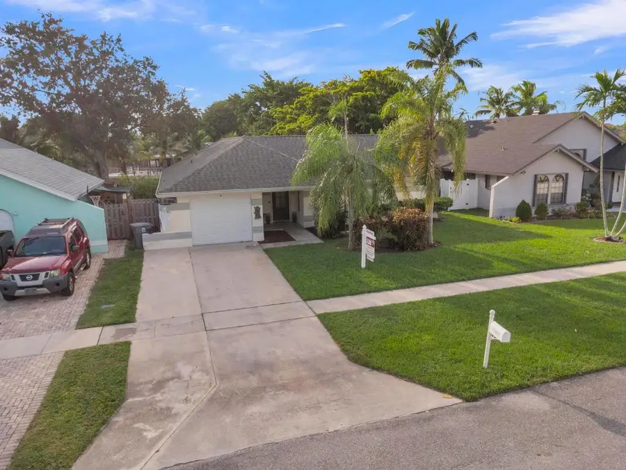 22489 Swordfish Drive, Boca Raton, FL 33428 - Image #2