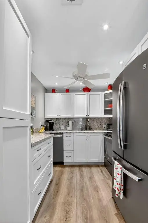 27 Fanshaw A, Boca Raton, FL 33434 - Image #2