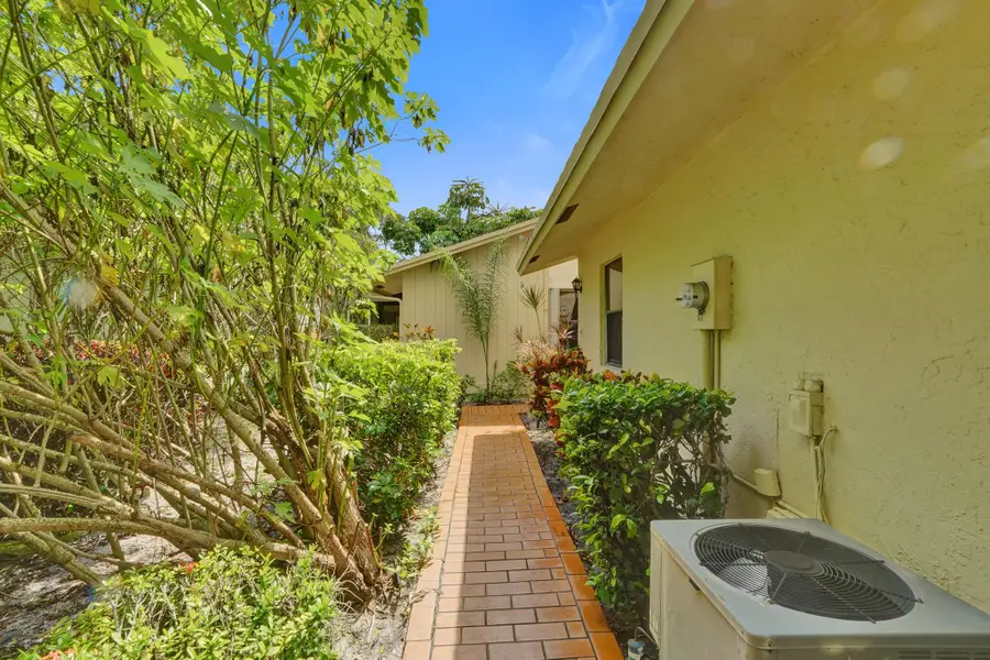 2500 NW 10th Street, Delray Beach, FL 33445 - Image #3