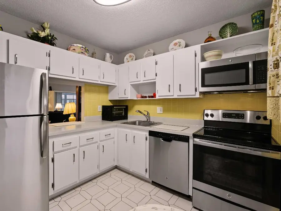 551 NW 80th Avenue #207, Margate, FL 33063 - Image #2